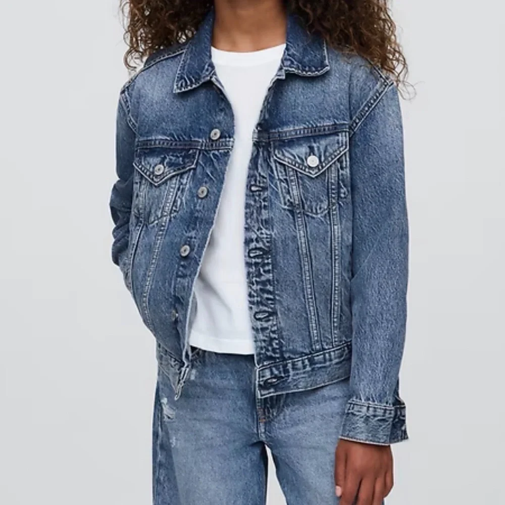 GAP Kids Classic 100% Cotton Blue Denim Jacket Size XL